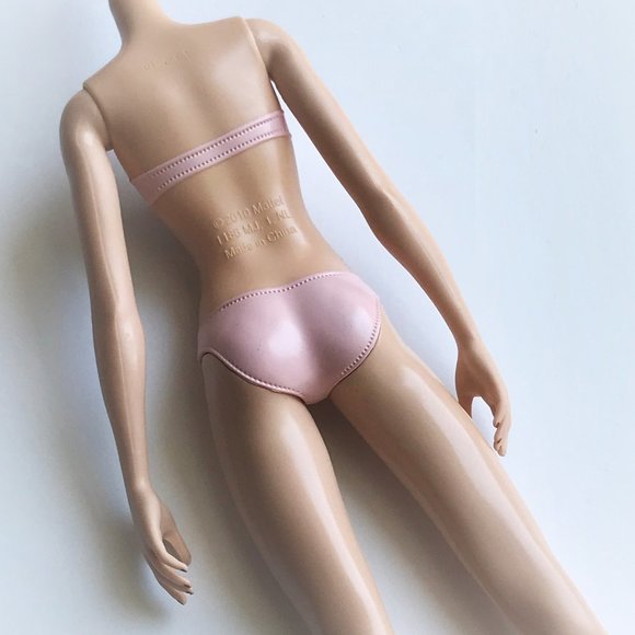 Fallen Angel Stardoll BODY 2010 Mattel Barbie model muse pose - Picture 1 of 8